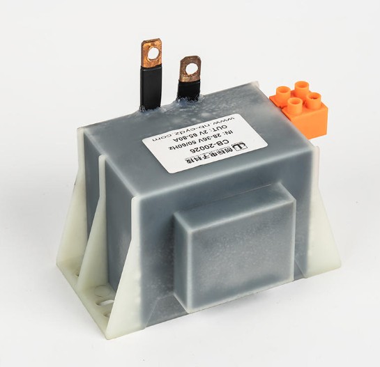 高密度設置環境向けの R タイプ トランスの放熱に関する重要な設計上の考慮事項は何ですか?